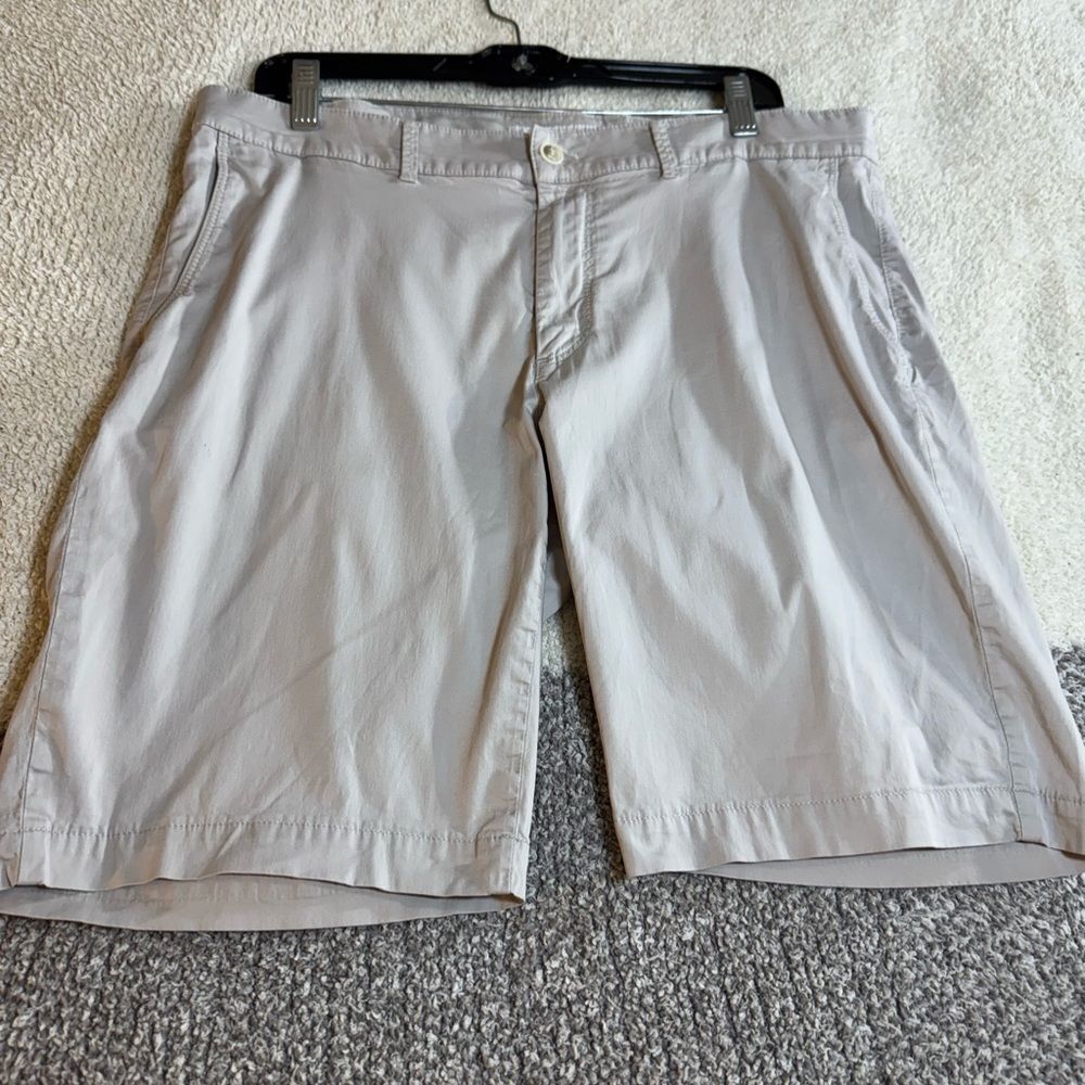 Brax Shorts Mens Size 36 Feel Good‎ Regular Fit Ultra Light Bozen Beige 9 inch